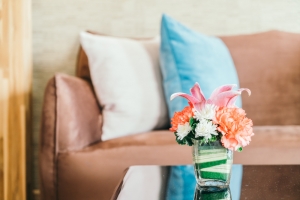 Celebrate this Diwali with the Latest Cushion Cover Trends in Home Decor Celebrate this Diwali with the Latest Cushion Cover Trends in Home Decor